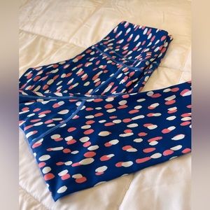 Ziya blue and pink dot patterned cropped workout leggings size 6-8